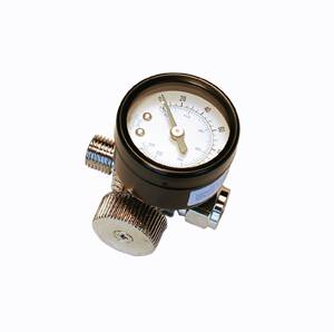 REGULATEUR AIR EN LIGNE MF 1/4 AVEC MANOMETRE